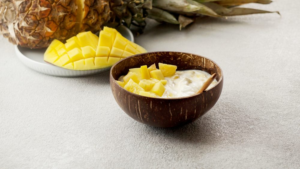 Pineapple Mango Smoothie Bowl